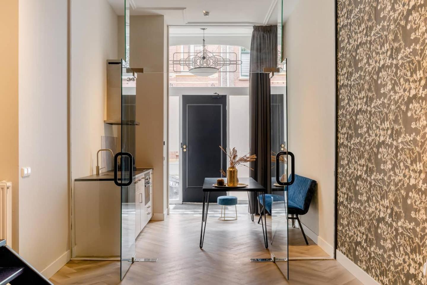 Child Favorite Coach House City Villa 提耳堡 外观 照片
