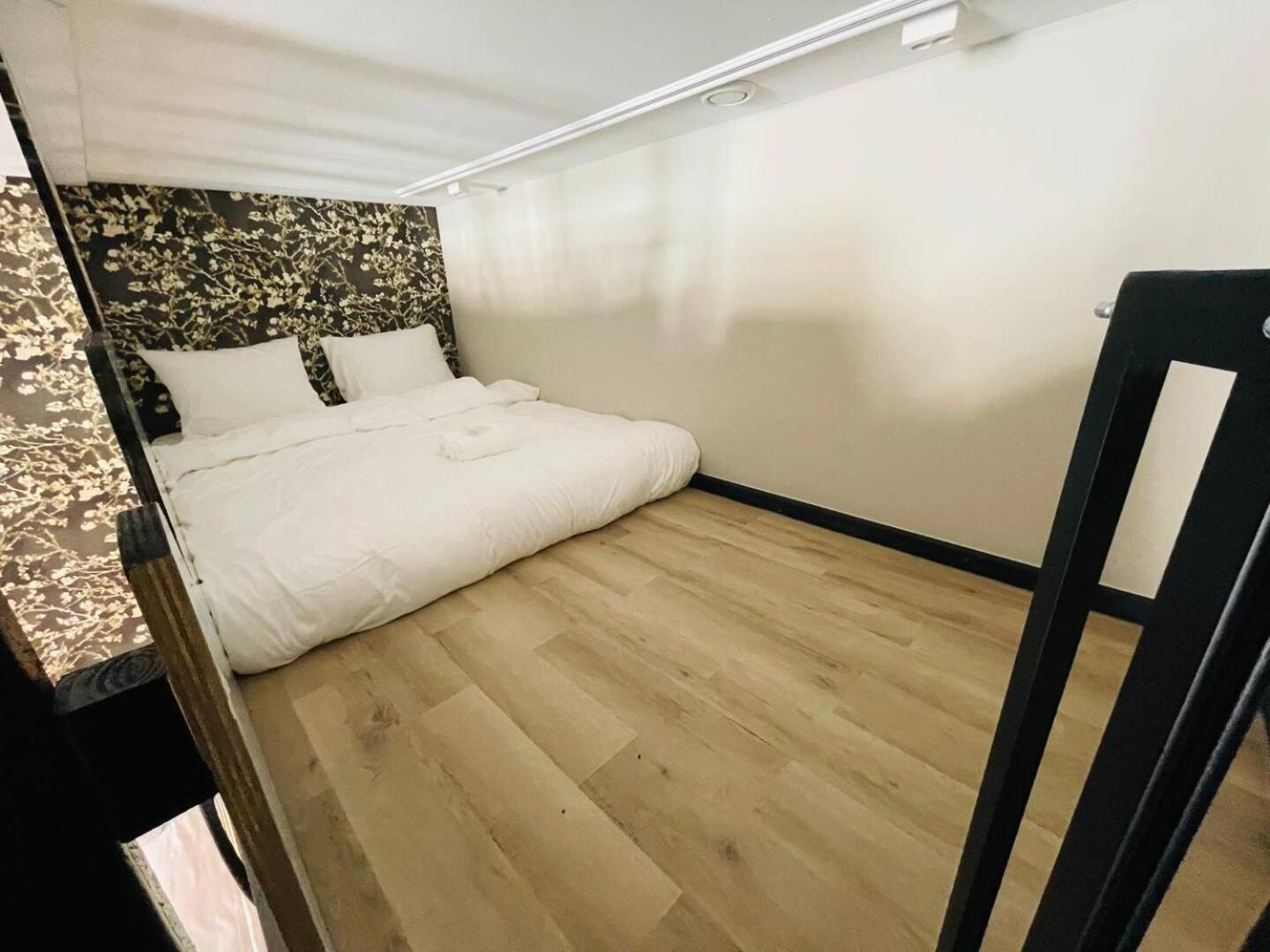 Child Favorite Coach House City Villa 提耳堡 外观 照片